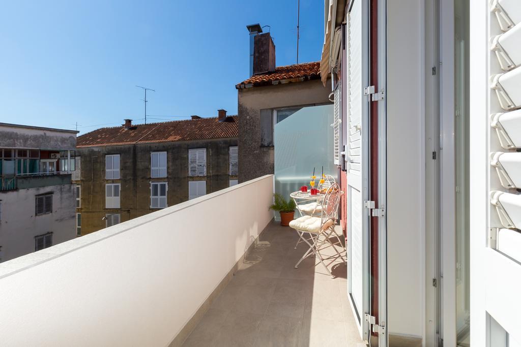 Apartman Boutique With Balconies, In Walking Distance To The Sea *