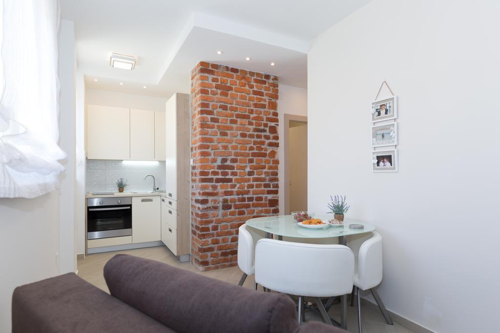 Boutique With Balconies, In Walking Distance To The Sea *